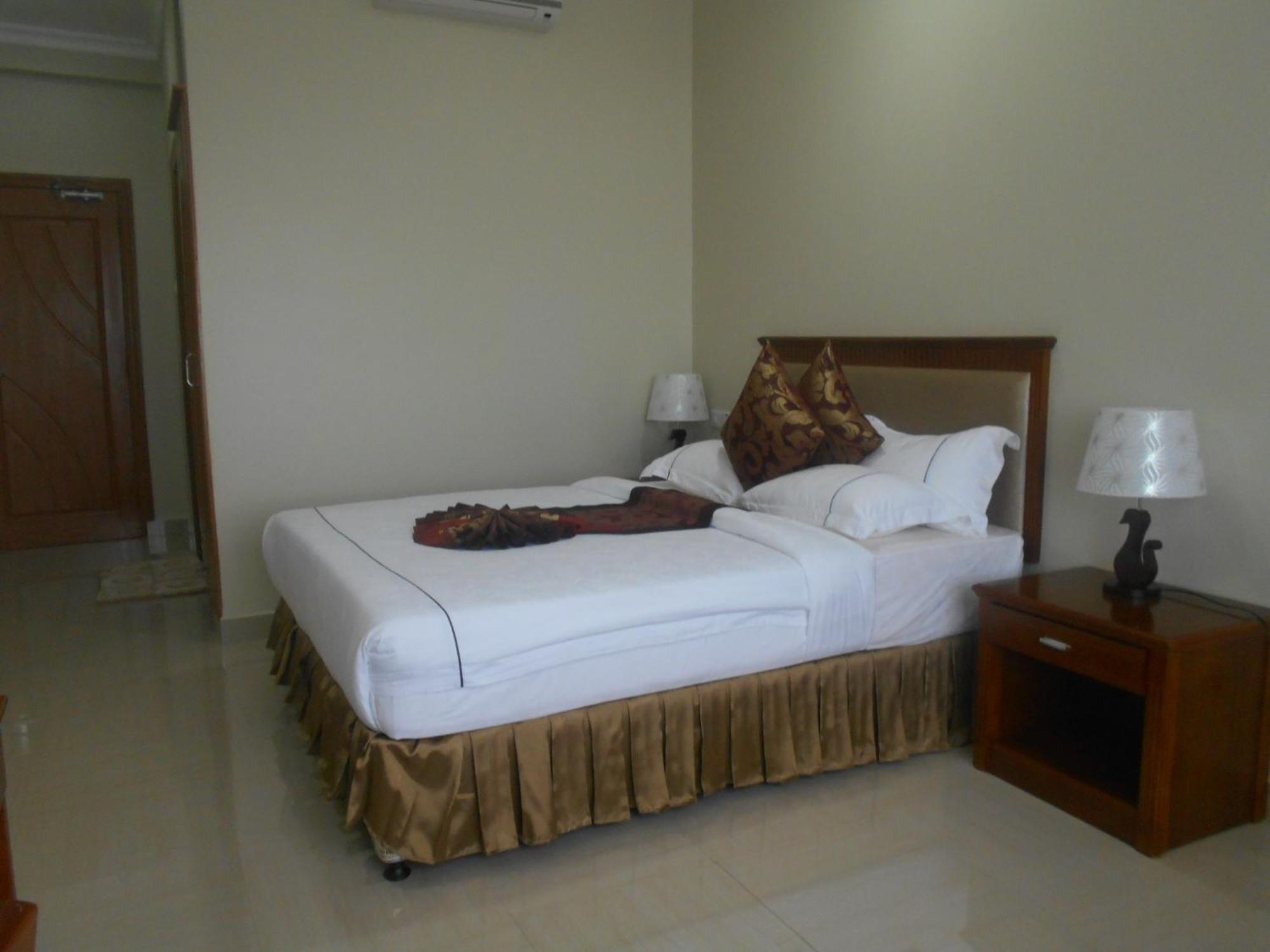 Adden Palace Hotel & Conference Centre 음완자 외부 사진