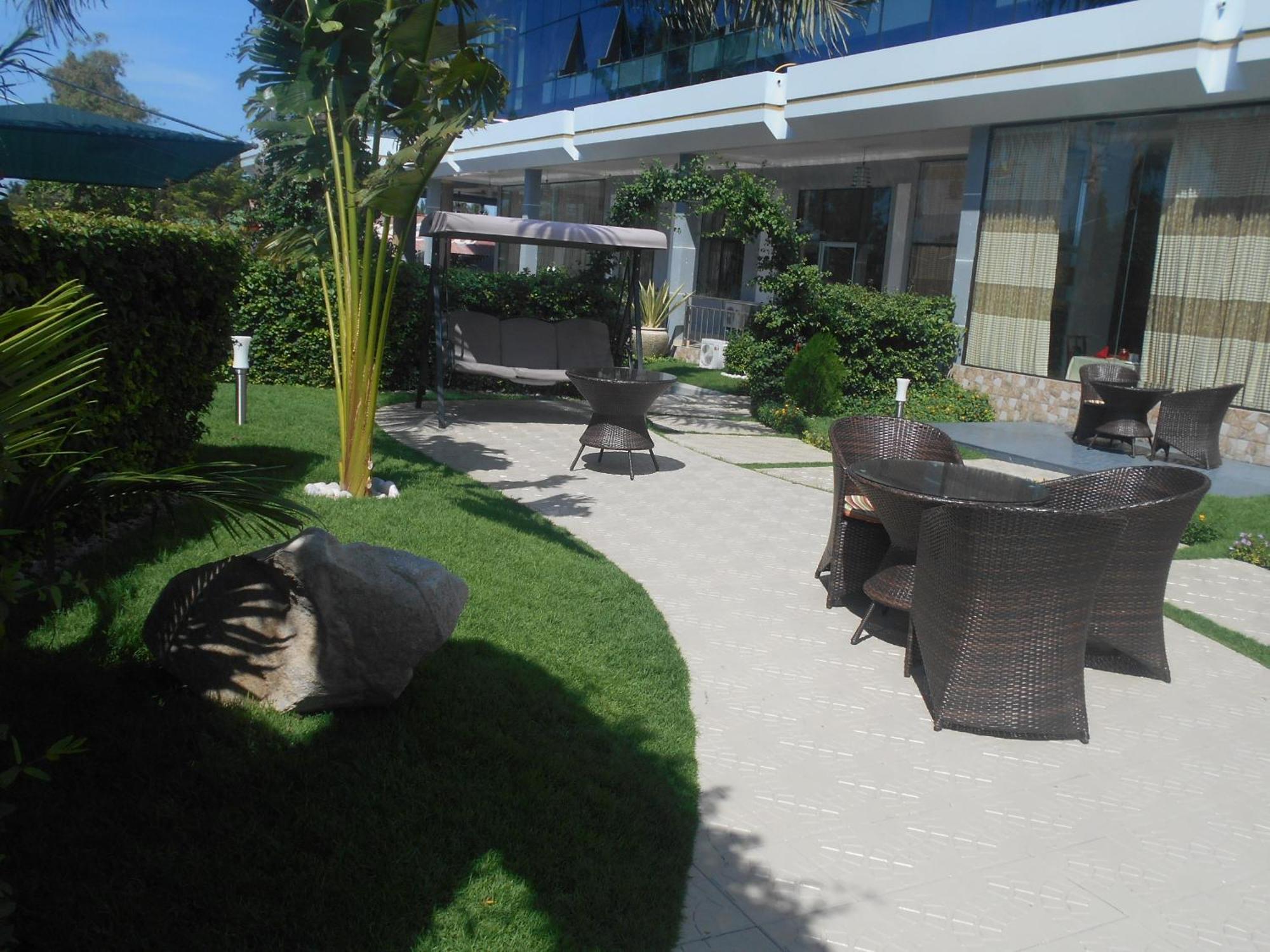 Adden Palace Hotel & Conference Centre 음완자 외부 사진