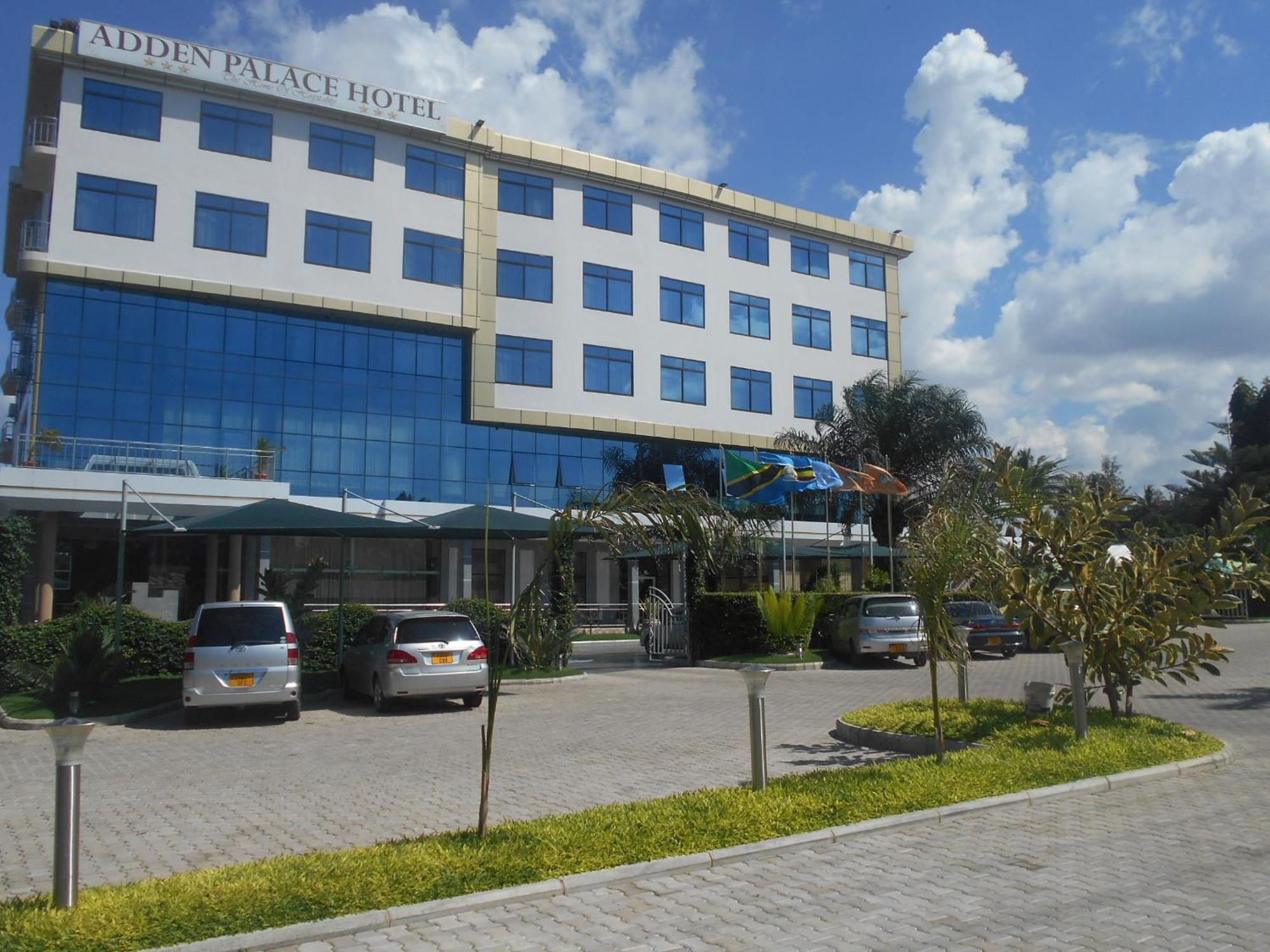 Adden Palace Hotel & Conference Centre 음완자 외부 사진